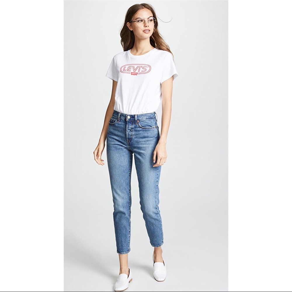 Levi's Wedgie Icon Jeans in These Dreams - Picture 5 of 9